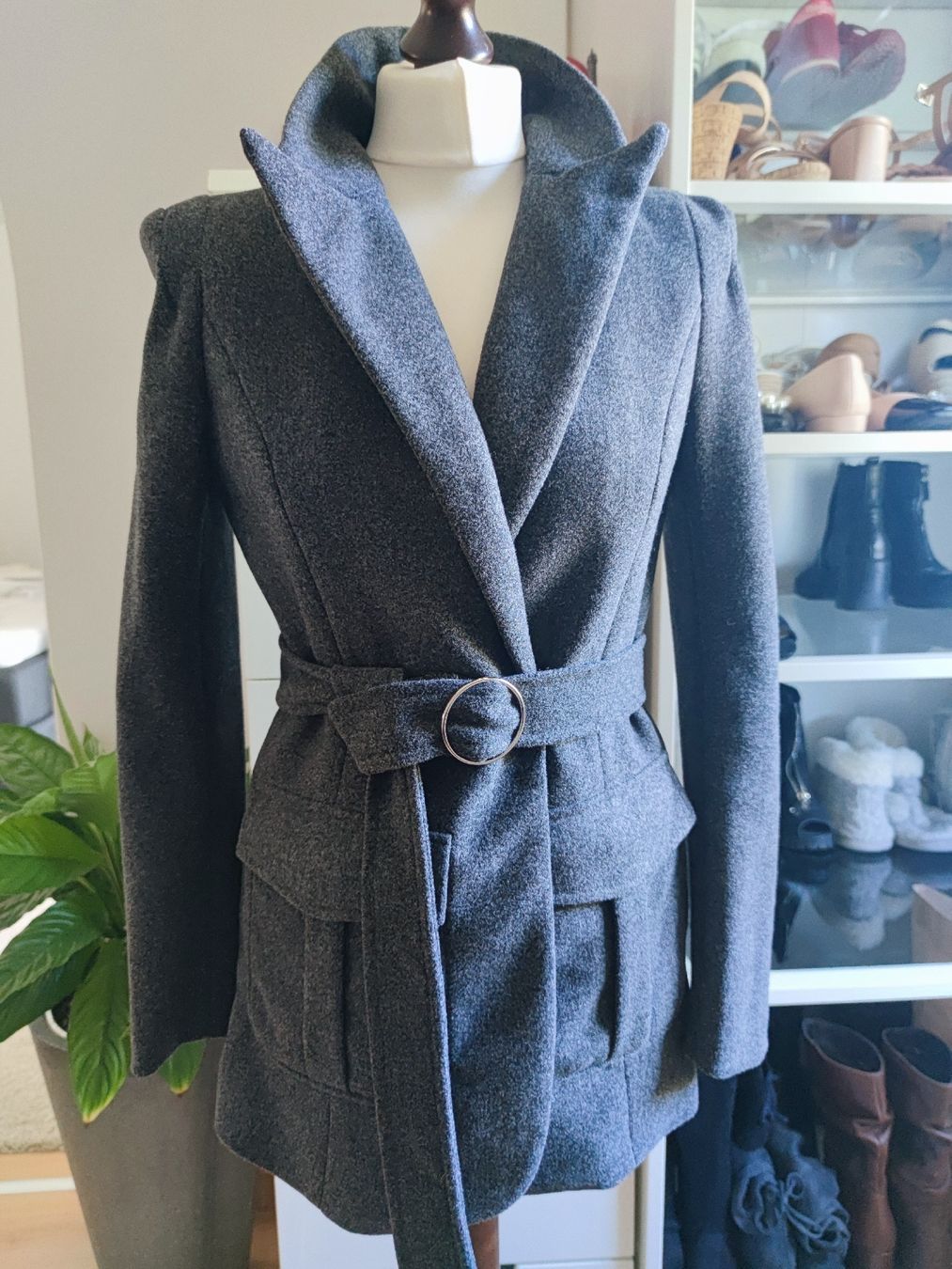 Cappotti: Women's blazer jacket - size 36 - einmal getragen – Nuovo (secondo la descrizione) da Fischbach-Göslikon venduto da Vera2109 1