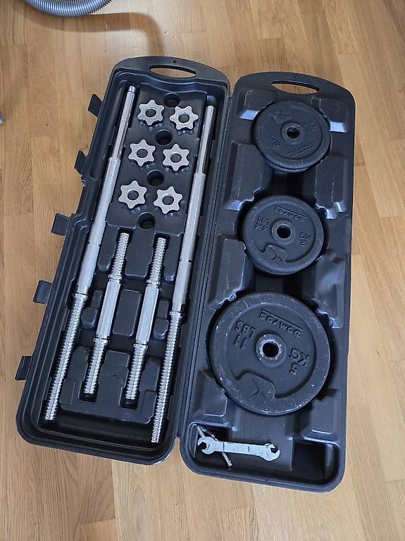 Hometrainer: Set pesi 50kg + panca – Usato da Massagno venduto da eso_2ct7