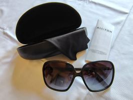Longines, lunettes de soleil "Dolce Vita"