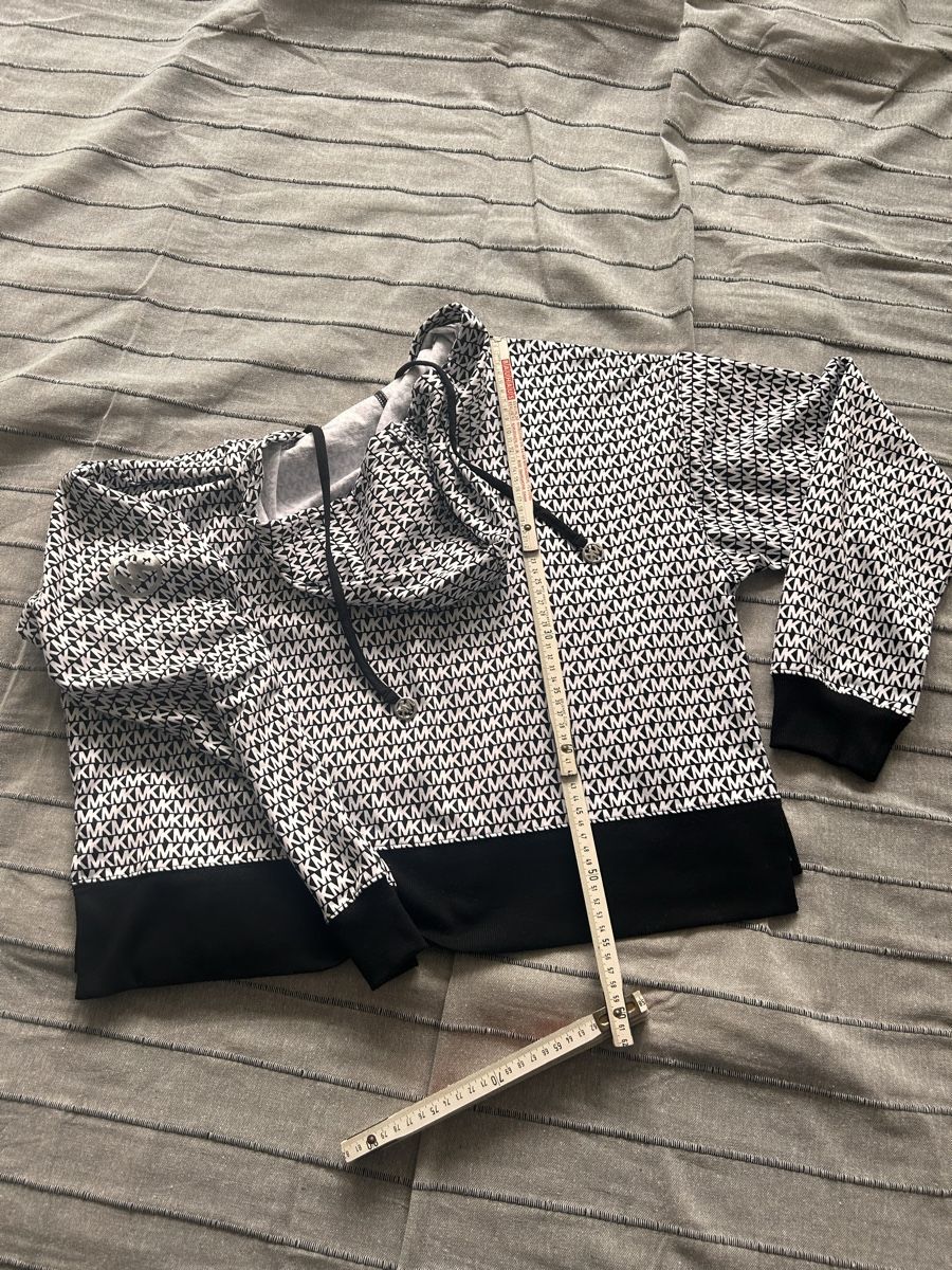 Michael Kors Maglioni & Felpe: Leichter Kapuzenpulli von Michael Kors – Nuovo e nell'imballaggio originale da Rheineck venduto da snc_g95p 1