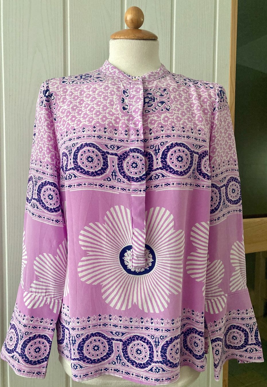 Camicette: Neu: 100%  Seidenbluse  Blumenmuster Gr.36 Sommer – Nuovo (secondo la descrizione) da Stetten AG venduto da Hanya