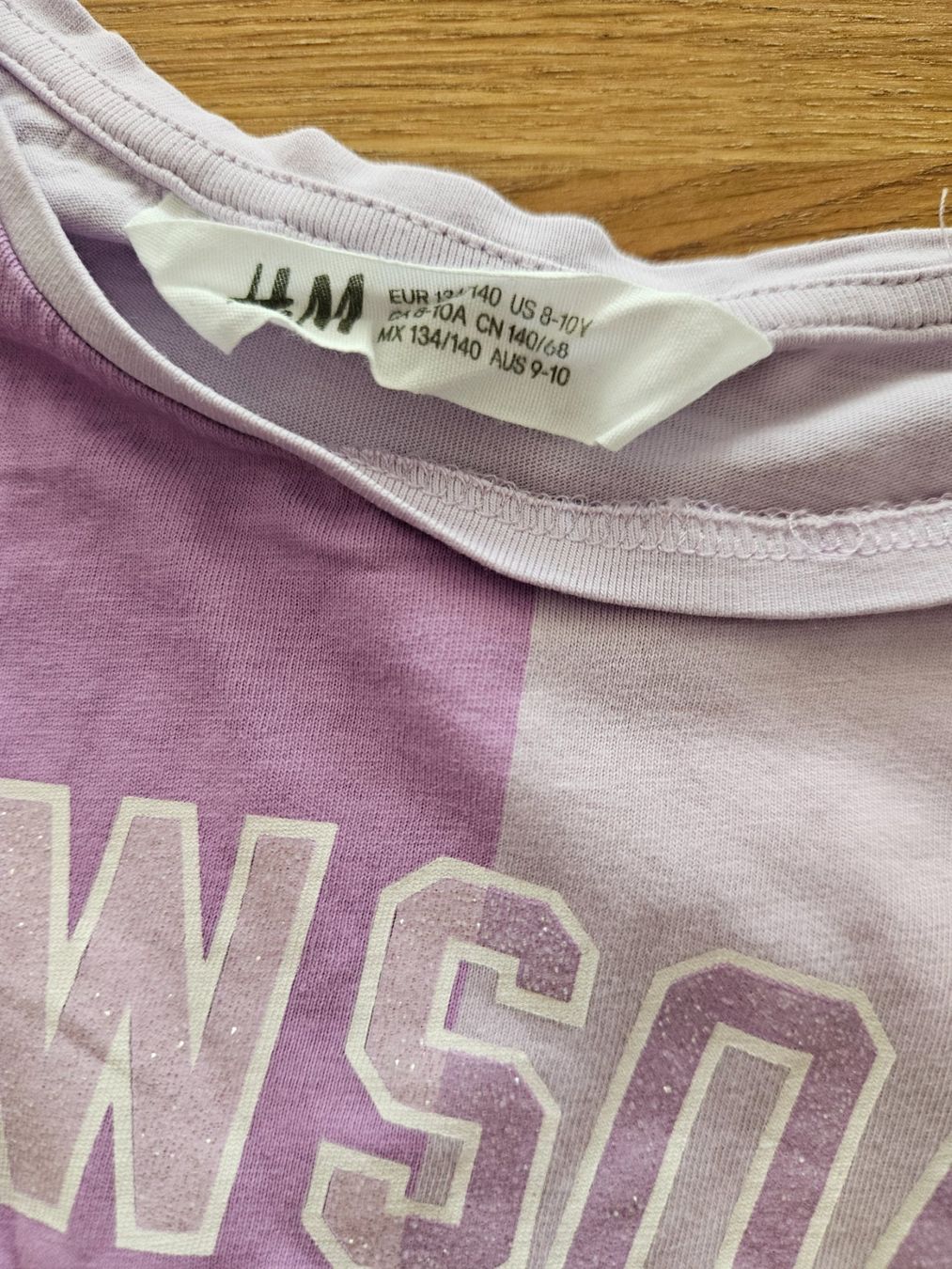 H&M Camicette, T-shirt & Top: H&M Tshirt Gr. 134-140 – Usato da Engelburg venduto da ynnoc19 1