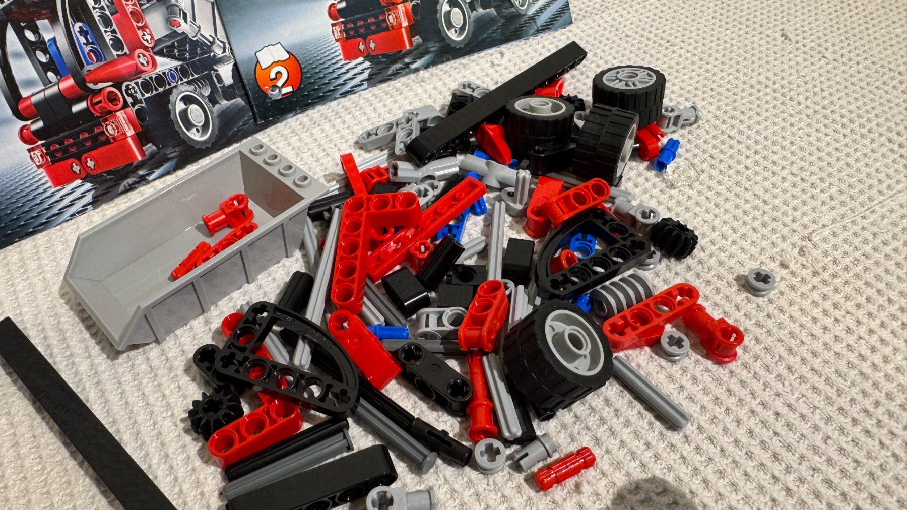 Technics Kit di costruzioni: Lego Technic 8065 Mini Kipplaser - LKW – Usato da Wettingen venduto da Santa_claus 2