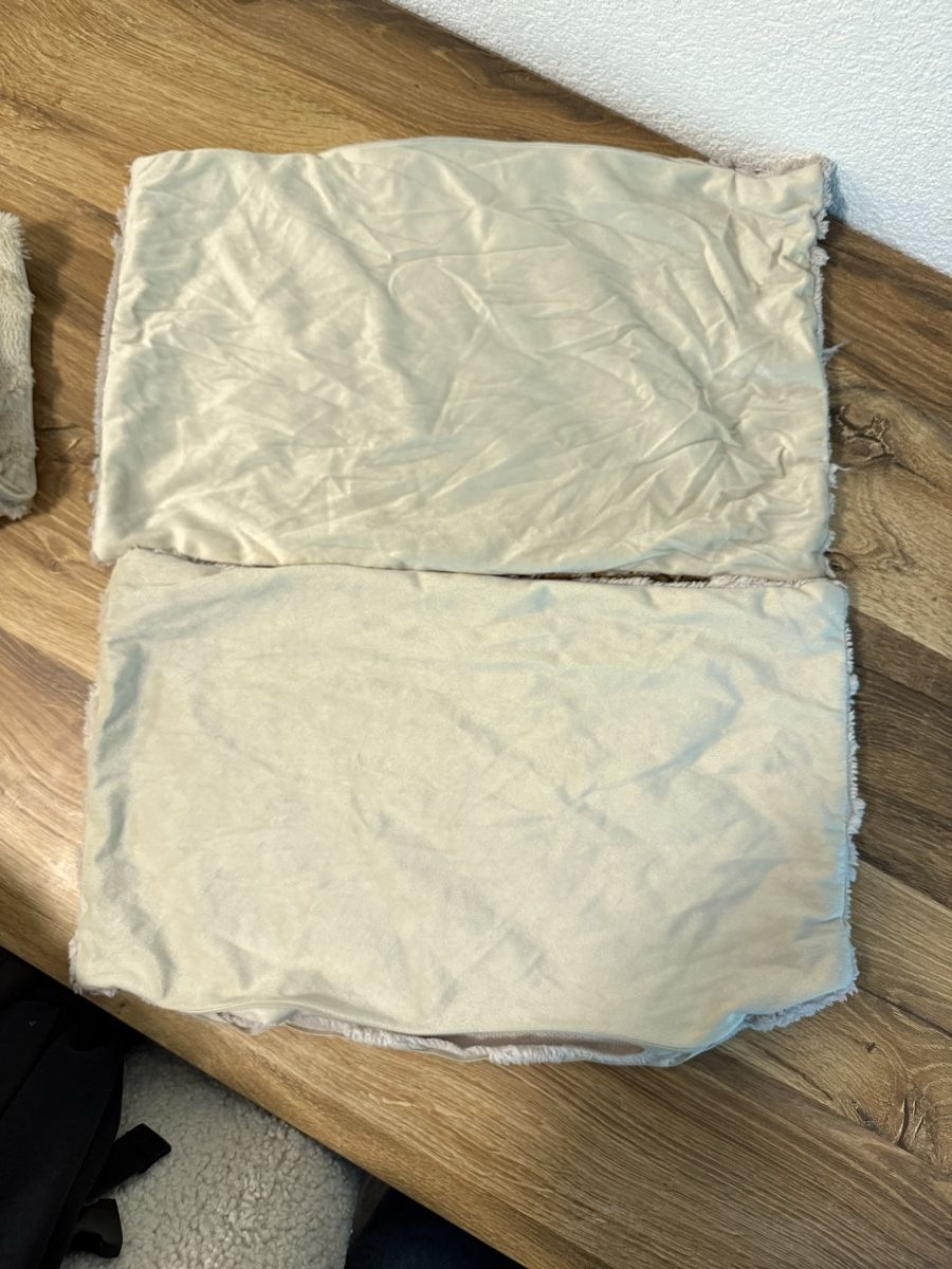 Cuscini: Diverse Kissenbezüge beige – Nuovo (secondo la descrizione) da Burgdorf venduto da lar_v9t6 3