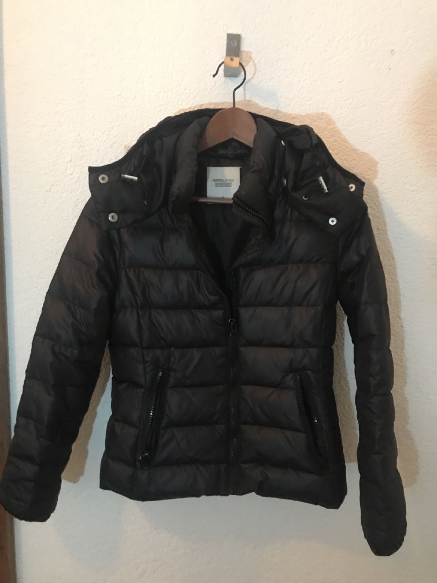 Jacken: Warme Winterjacke Gr. S, schwarz, Kapuze – Gebraucht aus Zürich von damavand