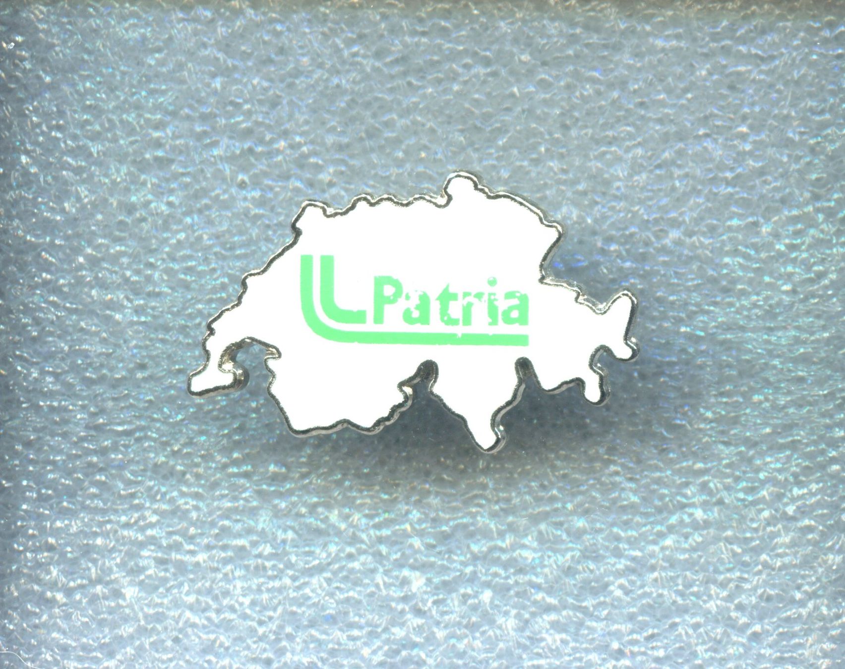 Placchette & Badge: Patria Versicherung – Usato da Winterthur venduto da Sammleroase