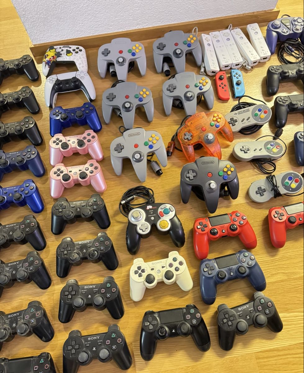 Manettes: Grosses Controller Konvolut (Defekt) – Défectueux à Herisau par Seyashop1 2