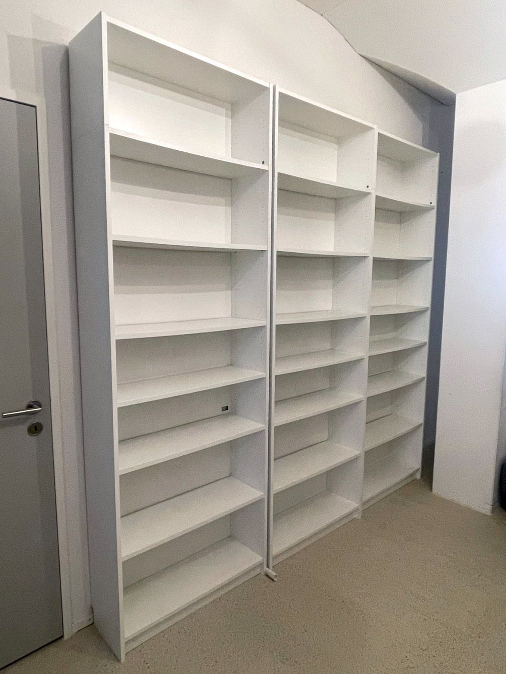 Ikea Étagères: Weisse Billy Regale (3x) – D'occasion à Zürich par jeagay