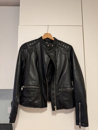 Kunstlederjacke ZARA