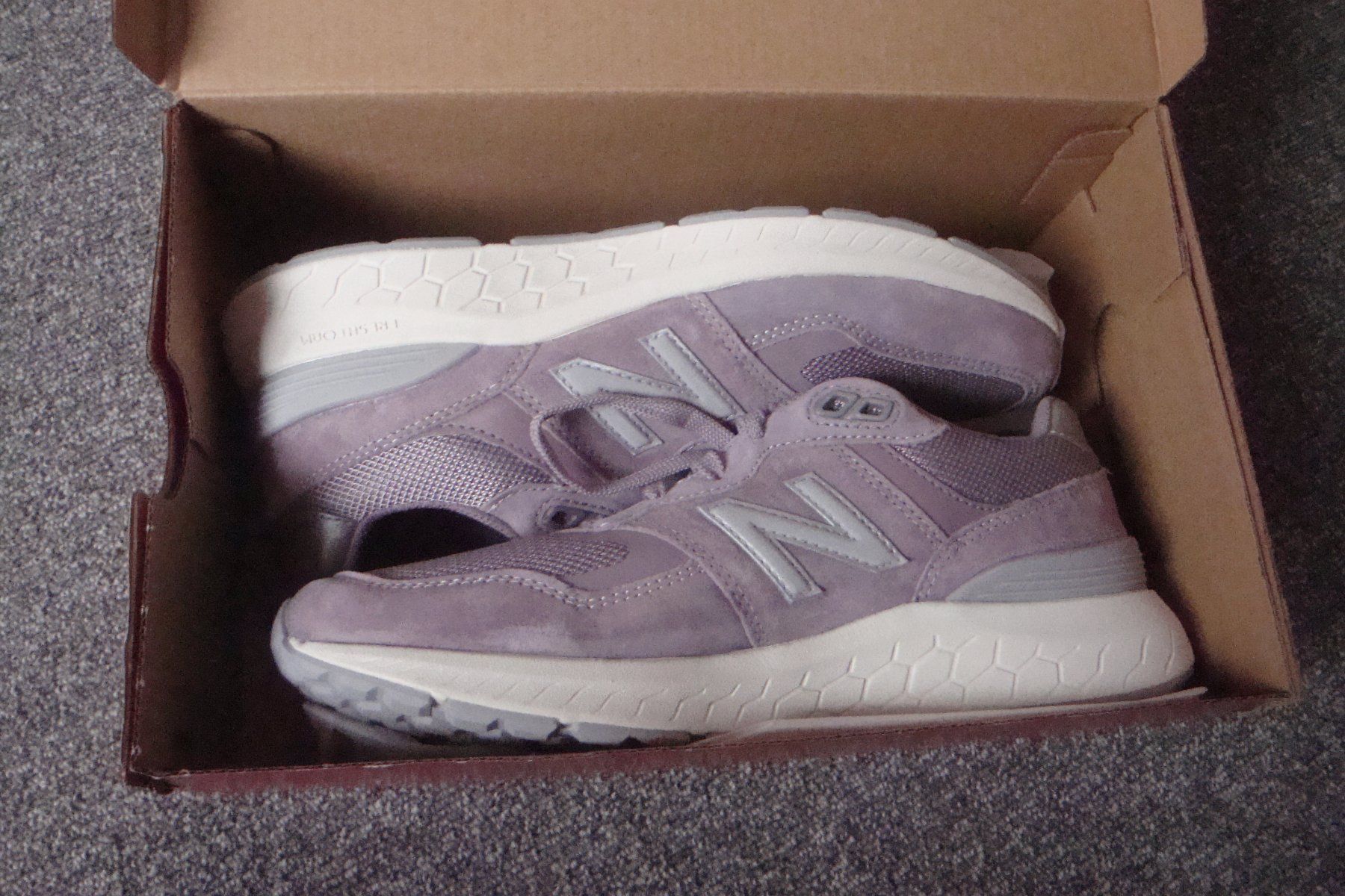 New Balance Chaussures femmes: Damenschuhe – Neuf avec emballage d'origine à Kollbrunn par smart777 2