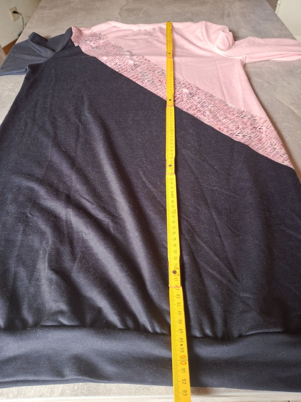 Vestiti: Robe pull taille M – Usato da Villiers venduto da san_jn5w 6