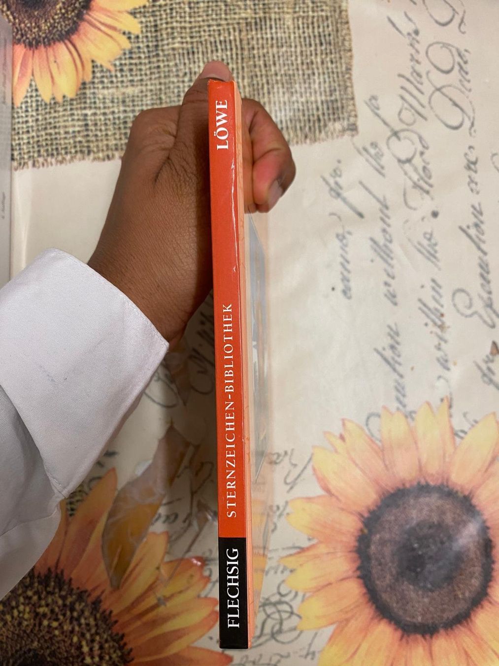 Bücher: Sternzeichen - Bibliothek – Neu (gemäss Beschreibung) aus Zürich von uru_d5vb 1