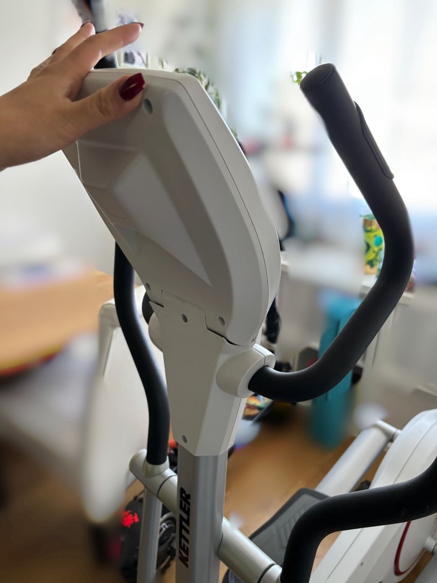 Hometrainer: Fitnessgeräte – Usato da volketswil venduto da Sisi521 2