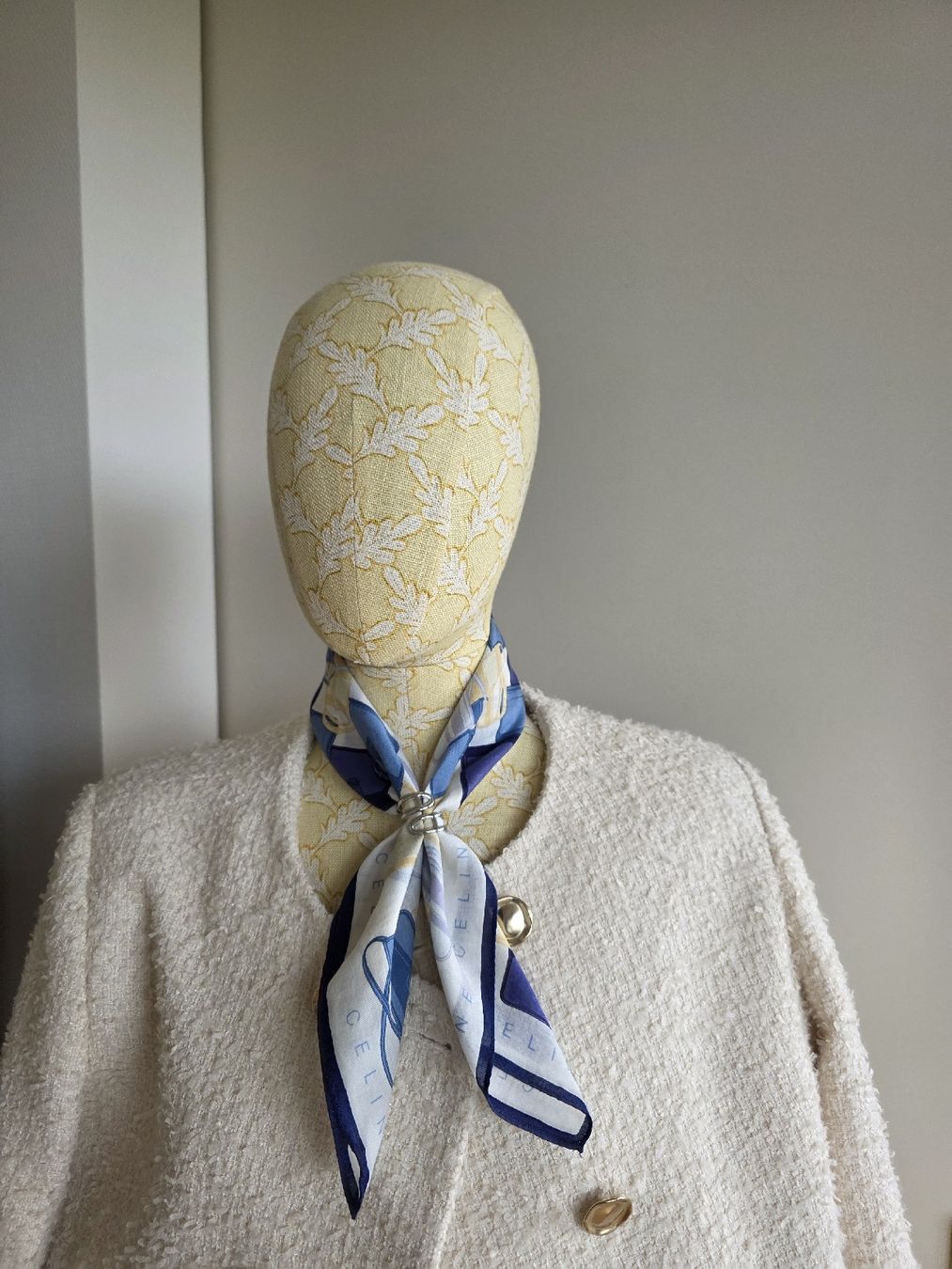 Celine Foulard & Sciarpe: Celine Vintage Tuch 48x48 cm – Usato da Zürich venduto da LIMAR 6