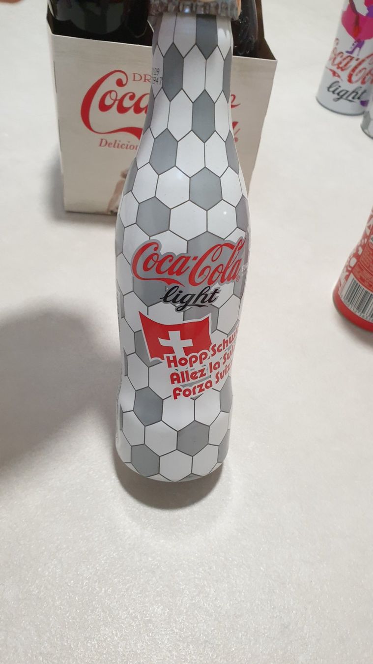 Coca-Cola Flaschen: Coca-Cola Flasche Hoop Schwiiz – Neu (gemäss Beschreibung) aus Killwangen von qsu_zdj8