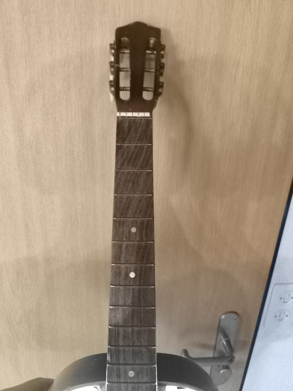 Scaffali: Gitarrenregal Selfmade – Usato da Konolfingen venduto da dom_t6m6 6