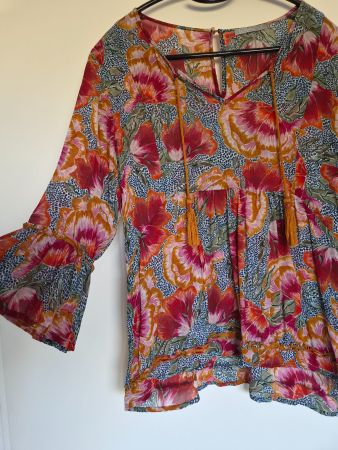 Wunderschöne Nile Bluse, Grösse S, wie neu