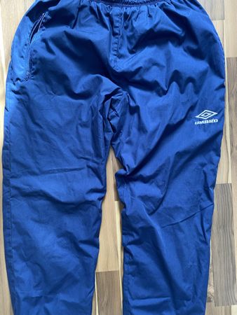 Umbri Trainerhose, Grösse L