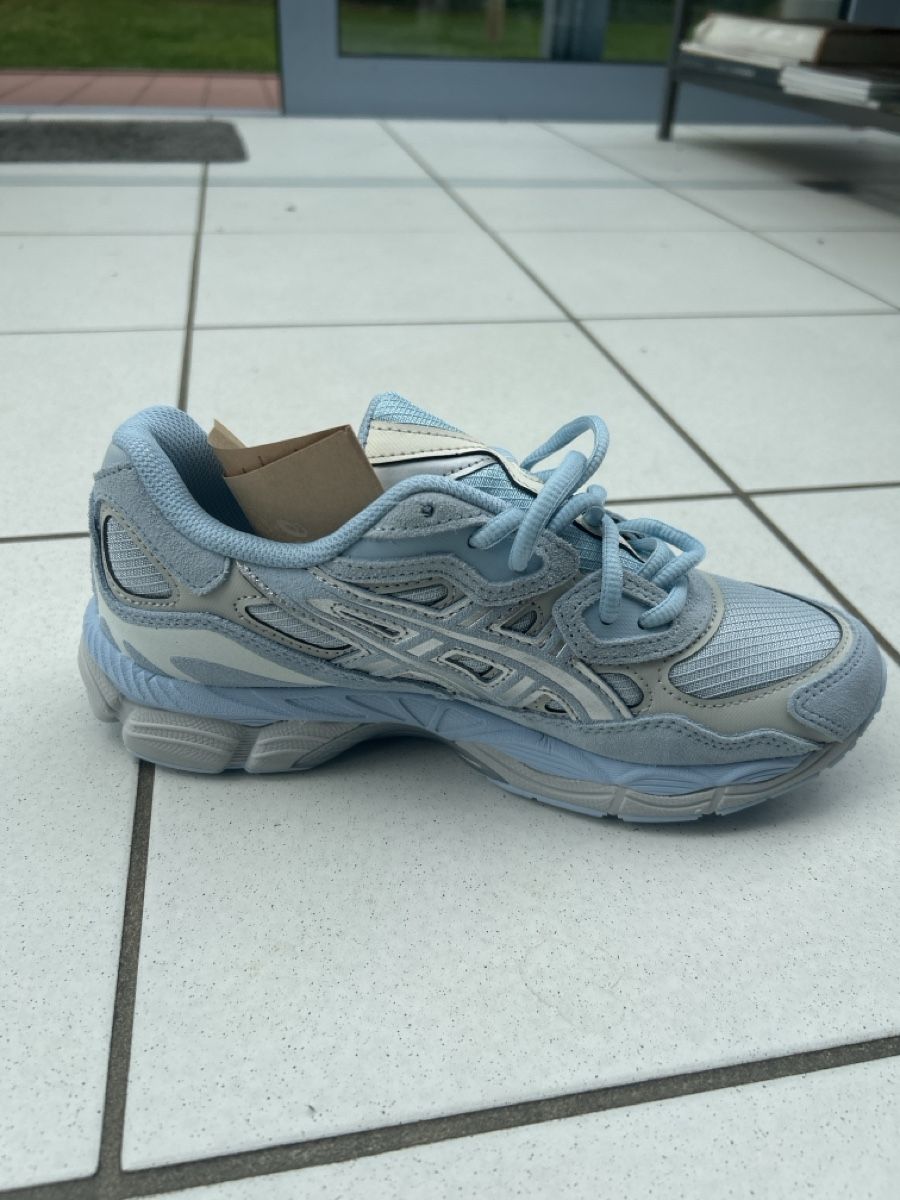 Asics Scarpe da uomo: ASICS Gel-NYC EU 39 Storm cloud/pure Silver – Nuovo e nell'imballaggio originale da Frauenfeld venduto da Salvador2018 1