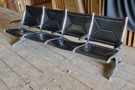 Eames vintage Wartebank/ 4er, Design-Klassiker, Schwarz