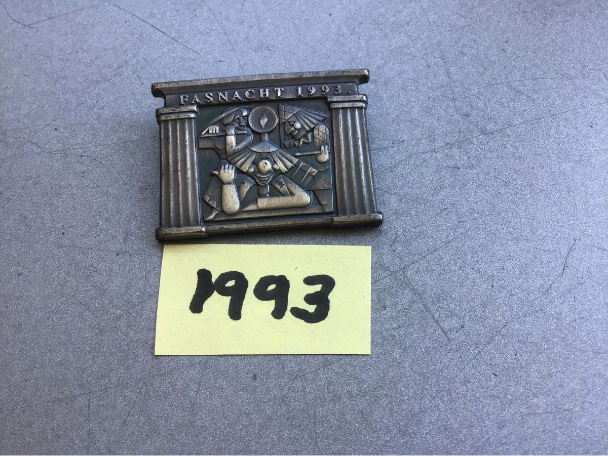 Basler Placchette & Badge: Baslerfasnachtsplaketten 1993 Silber – Usato da Arlesheim venduto da printz01