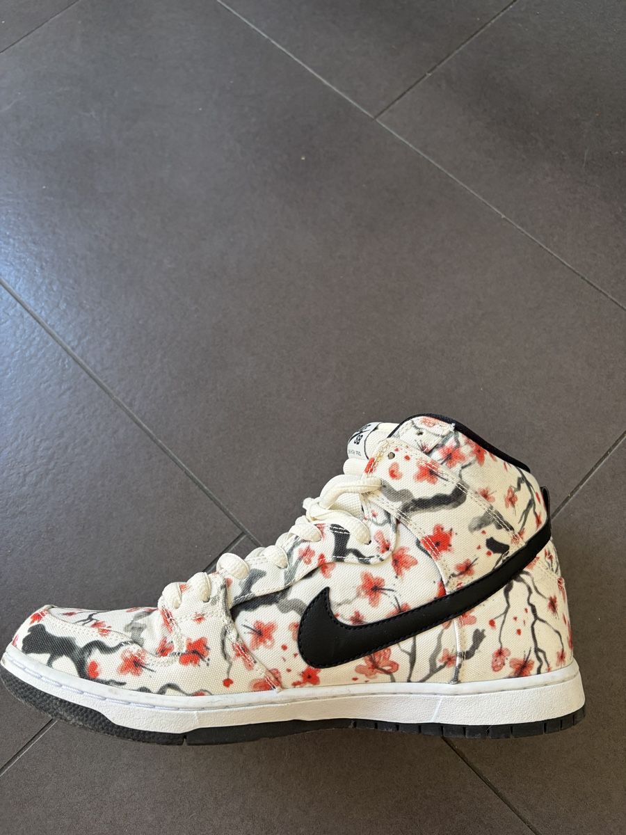 Nike Herrenschuhe: Nike SB Dunk High Cherry Blossom – Gebraucht aus Zürich von Jerome.G. 3