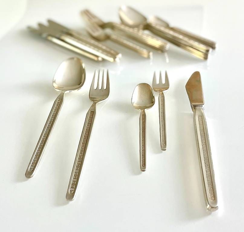 Set di posate: Versilbertes Besteck-Set mit griechischem Mäander-Muster – Usato da Stein AG venduto da Isra6 2