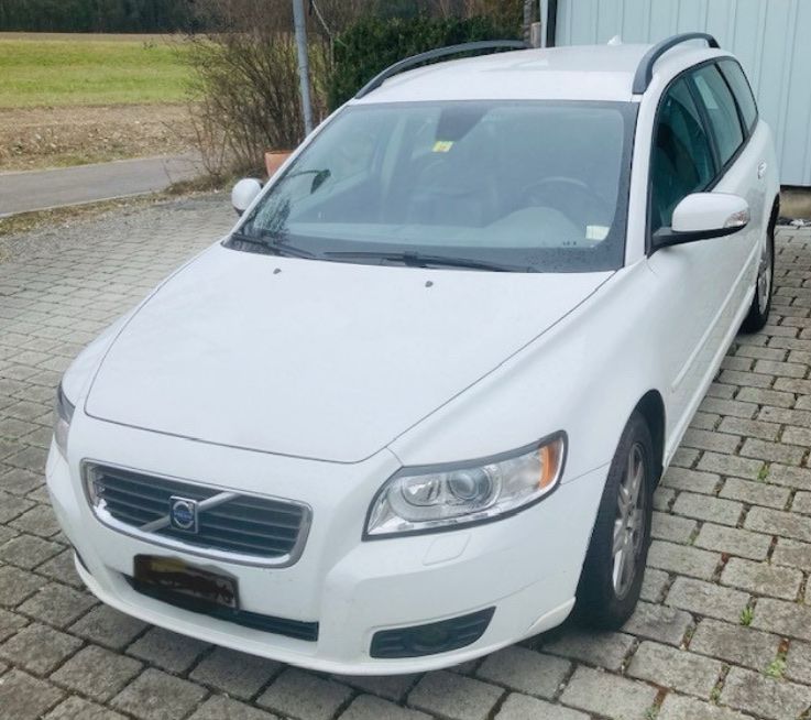 Volvo V50