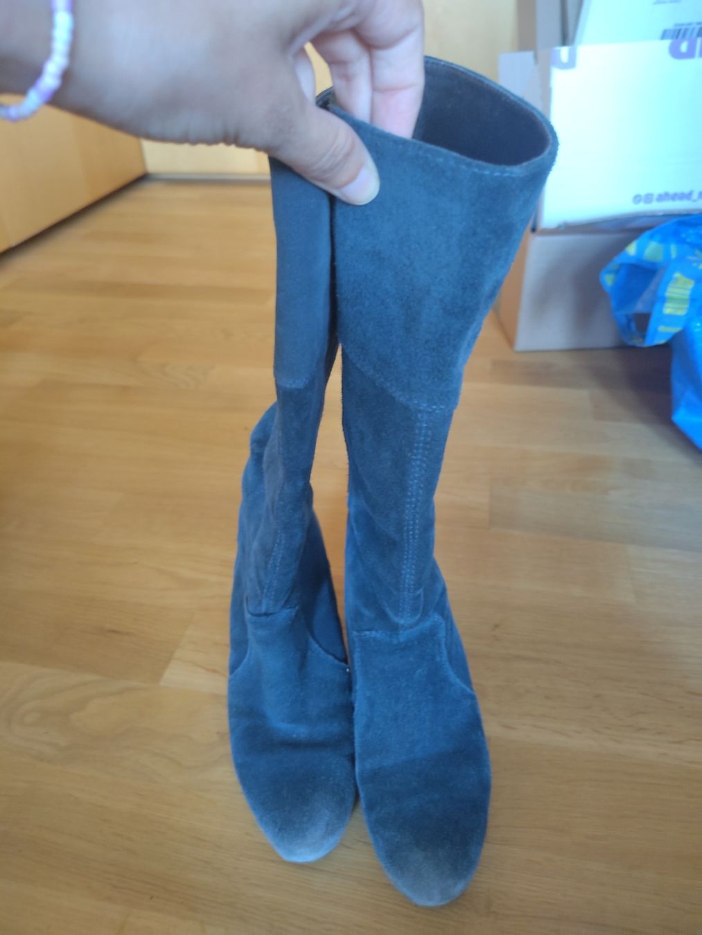 Damenschuhe: Stiefel Wildleder grau Grösse 36 getragen – Gebraucht aus Winterthur von unitofinito 1