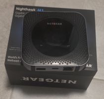 Netgear M1 Router