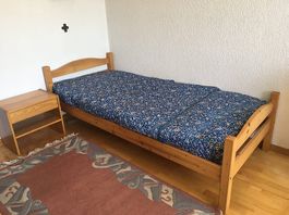 Holzbett 90cm inkl. Lattenrost & Matratze