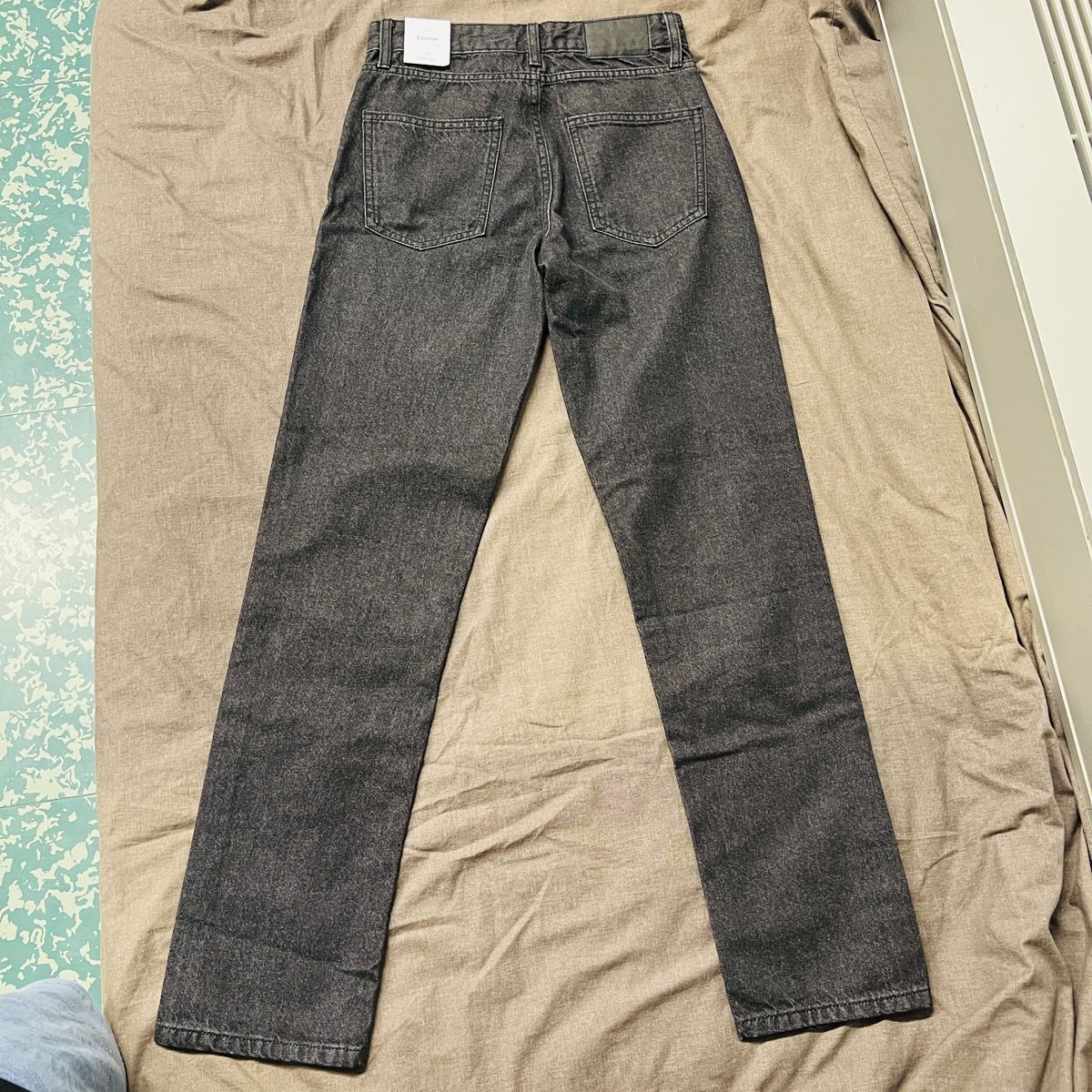 Jeans: Celio Jeans Loose Fit Grey W27 M – Neuf avec emballage d'origine à Fribourg par saw_hyb8 1