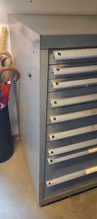 Armadi: Cassettiera industriale LISTA  – Usato da Savosa venduto da oka_sll6 3