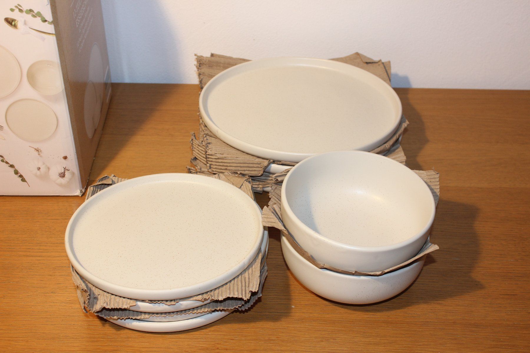 Set di piatti: Crofton Kochgeschirr-Set – Nuovo e nell'imballaggio originale da Basel venduto da Mila_Graf 2