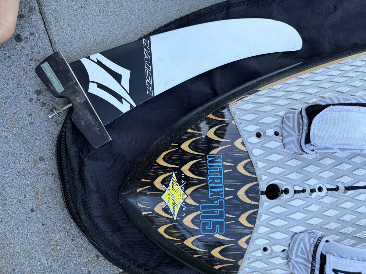 Naish Tavole da surf e di nuoto: Windsurfboard Naish Nitrix 115 mit Bag, gebraucht – Usato da Dinhard venduto da Hollam 4