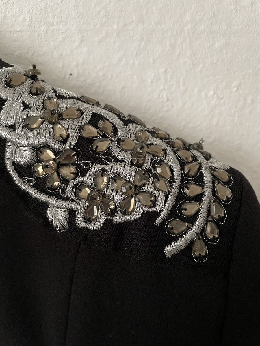 H&M Vestes: Blazer H&M Gr.34 – D'occasion à Schliern b.Köniz par Nikk0tin 4