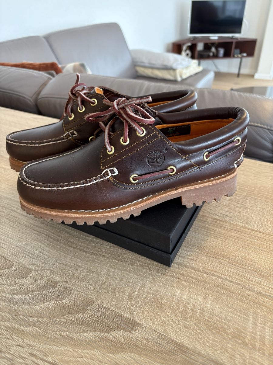 Timberland Scarpe da uomo: Timberland Authentics 3 Eye Classic - Bootsschuh - Braun – Nuovo (secondo la descrizione) da Zürich venduto da Noki__