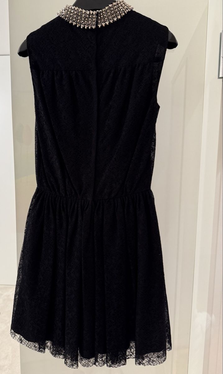 Saint Laurent Vestiti: Saint Laurent dress – Usato da Paradiso venduto da apf_mh9c 2