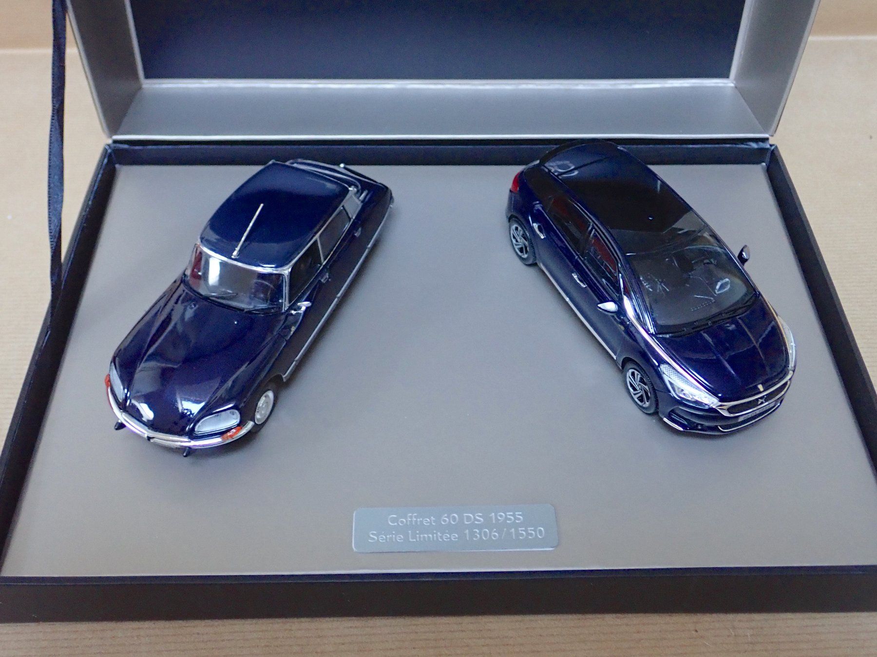 Citroën Modellini d'auto: Citroen DS Coffret 60 ans DS - Norev – Nuovo e nell'imballaggio originale da Winterthur venduto da 602ccm 1