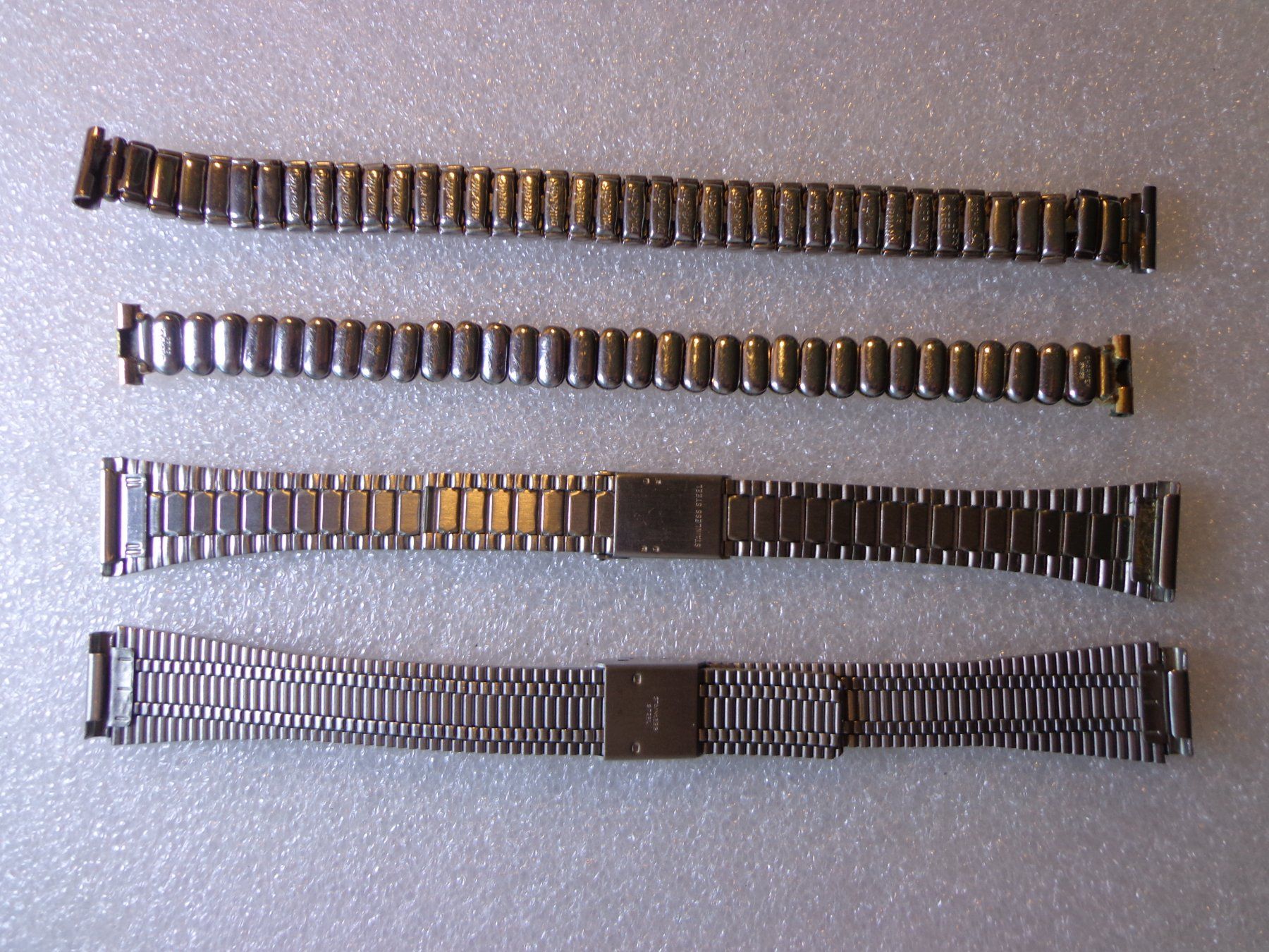 Bracciali & Braccialetti: Uhrenbänder Metalluhrenbänder – Nuovo e nell'imballaggio originale da Hinterkappelen venduto da Roku5 6