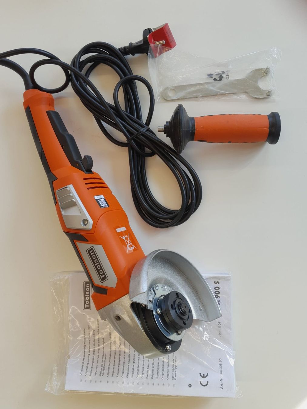 Smerigliatrici & Lucidatrici: Winkelschleifer PRO-WS 900 S Toolsen – Nuovo e nell'imballaggio originale da Hinterkappelen venduto da VreZe 2