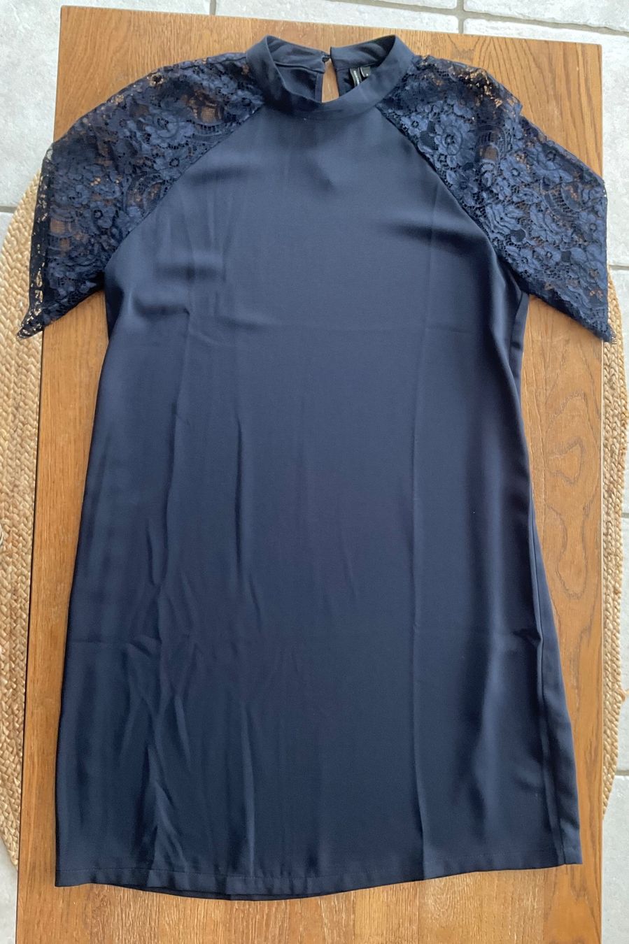 Vero Moda Robes: Robe courte – D'occasion à Lugnorre par Bardolina22