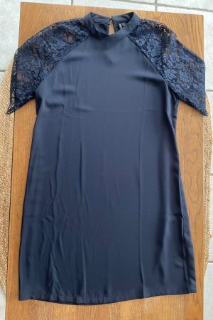 Robe courte