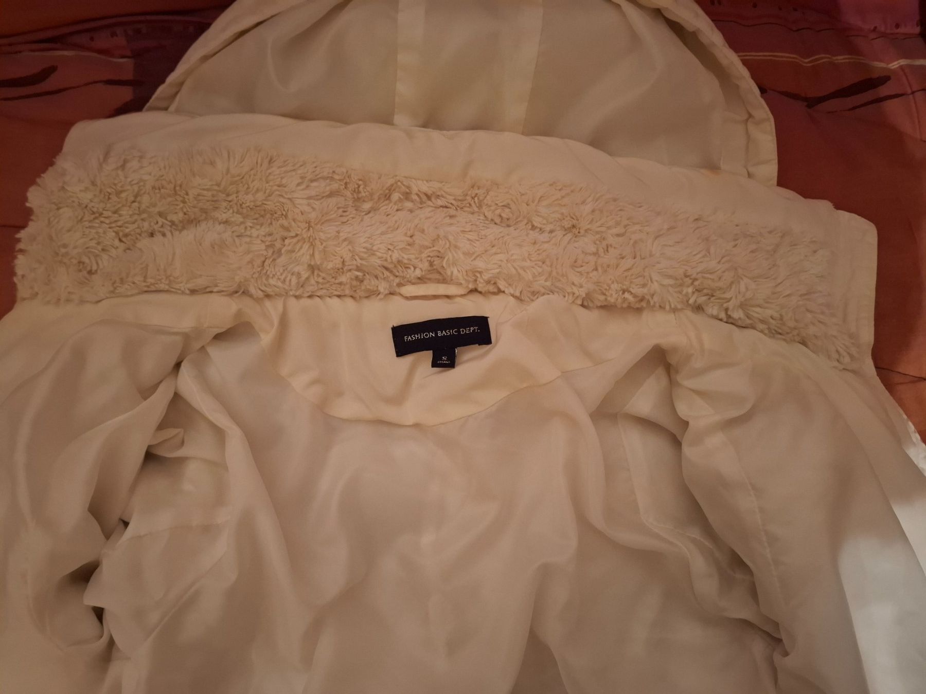 Jacken: Veste blanche courte – Gebraucht aus givisiez von odilev 8