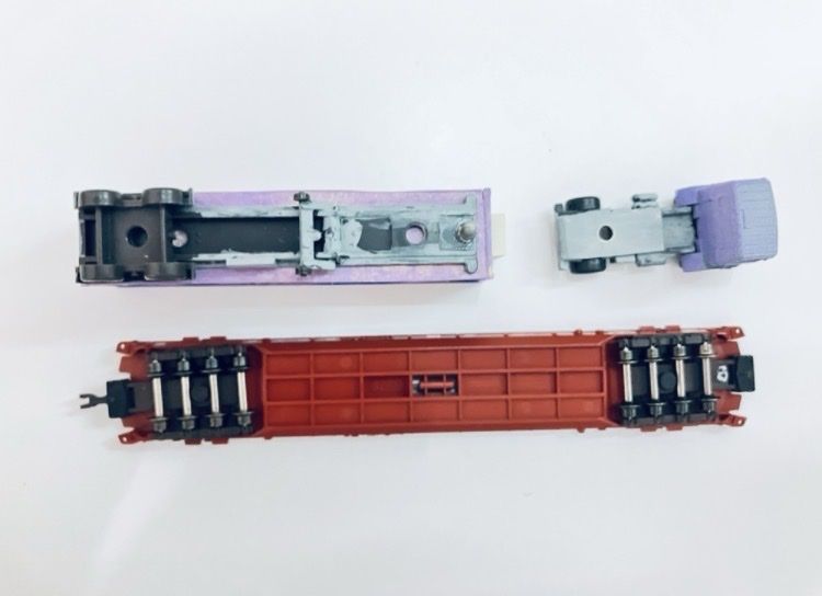 Fleischmann Modellini di ferrovie: RoLa mit LKW MILKA SPUR N – Usato da Oberbuchsiten venduto da Orsetto24 2