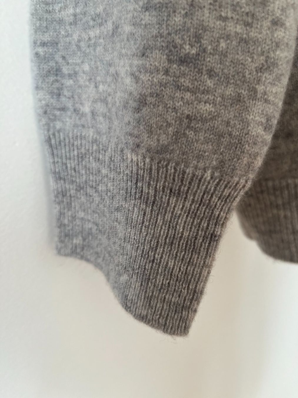 Maglioni & Felpe: Pullover von Adagio 100% Kaschmir – Nuovo e nell'imballaggio originale da Zürich venduto da Paracel01 4