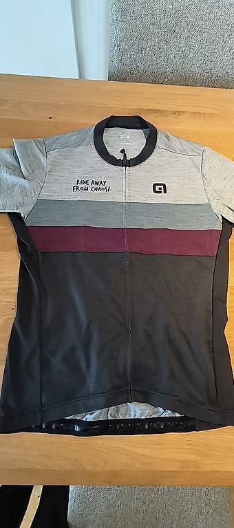 Leibchen & Hosen: Rennradtrikot Alé Herren – Gebraucht aus Luzern von linarn 1