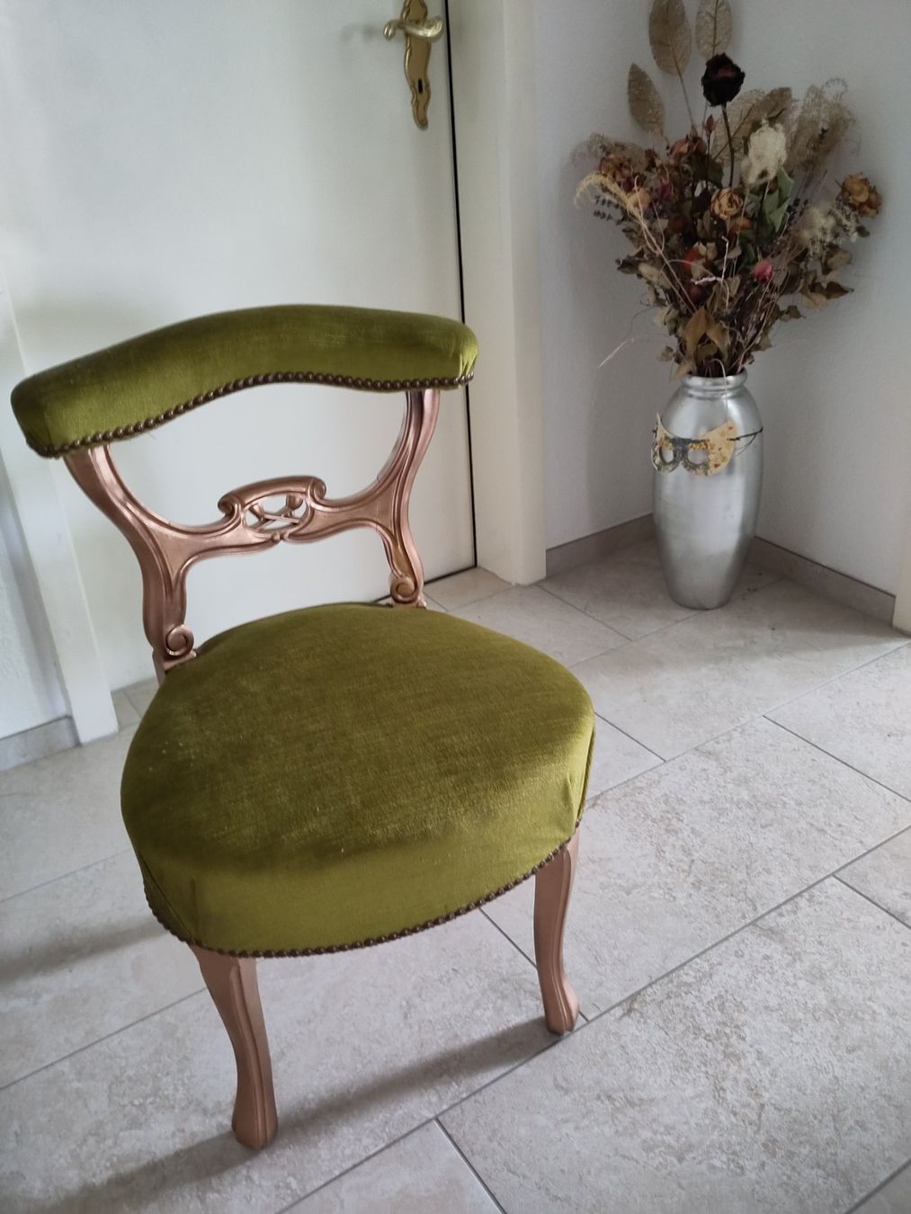 Stühle: antiker Stuhl / chaise ancienne – Gebraucht aus Fribourg von monca