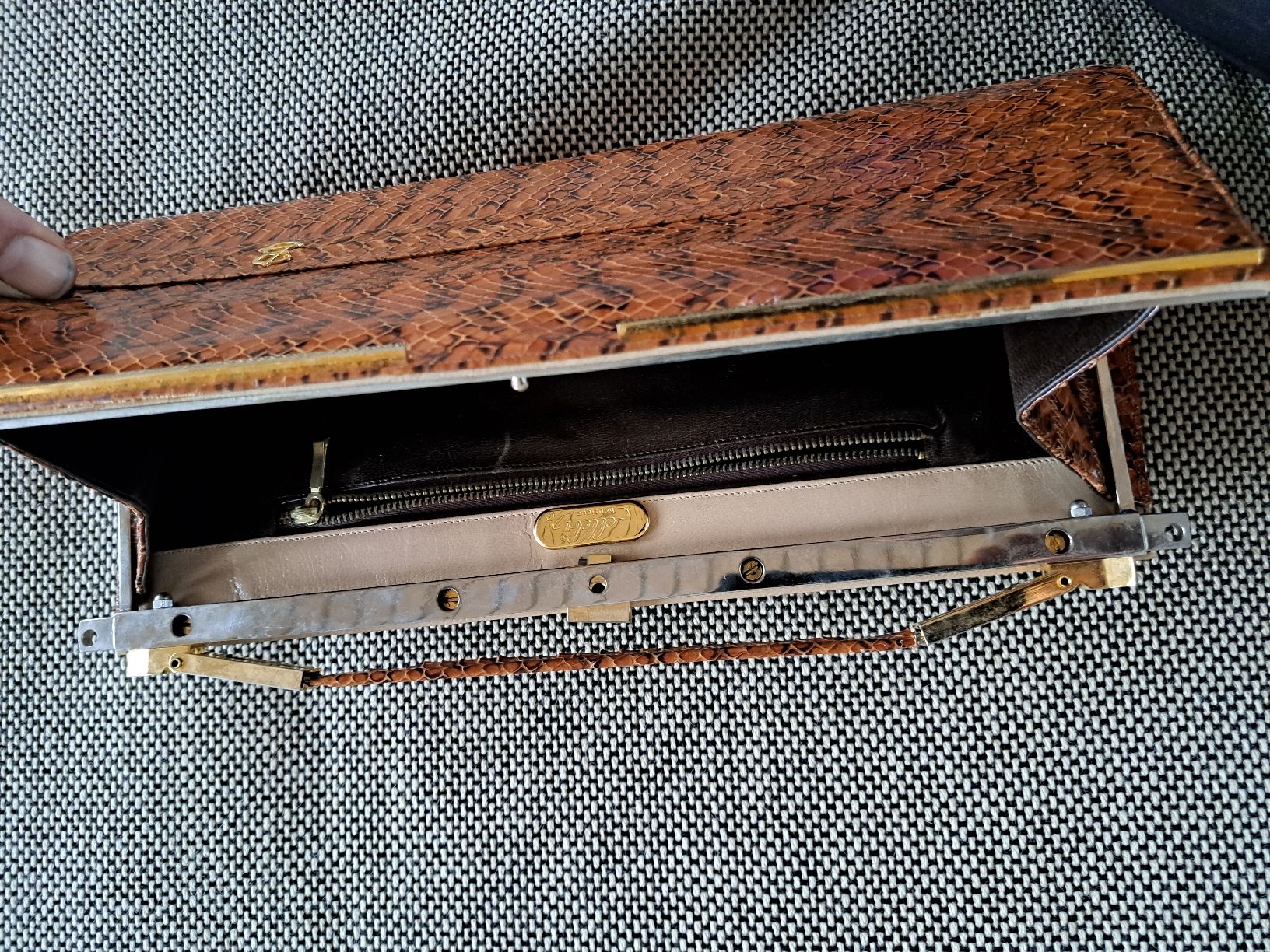 Borse da donna: Ellebi Boutique Handtasche – Usato da Grossdietwil venduto da hufi10 5