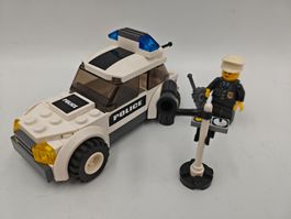 7236 Police Car